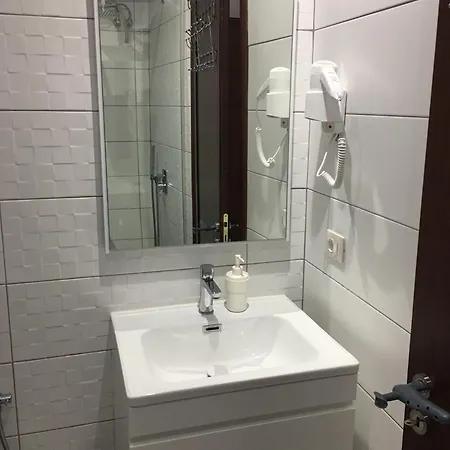 Alvi Hotel Sarandë