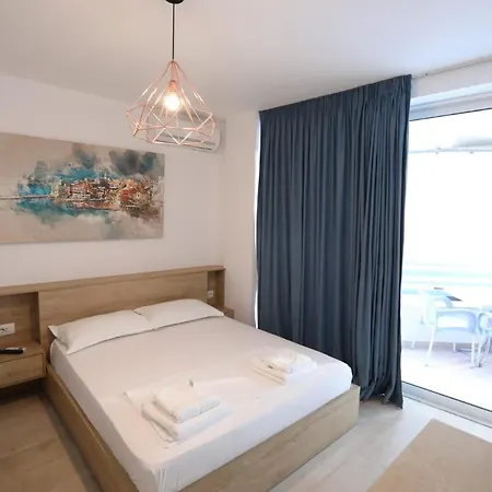 Hotel Alvi Sarandë