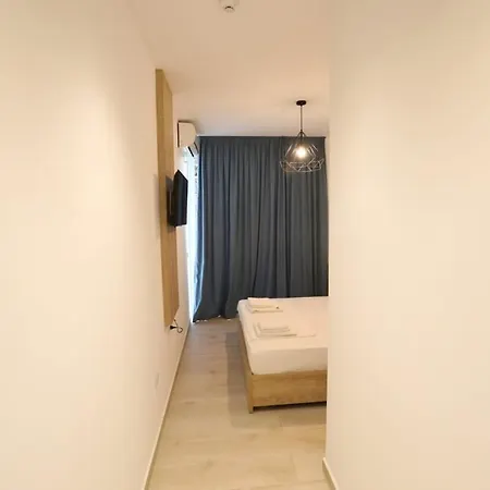 Alvi Sarandë