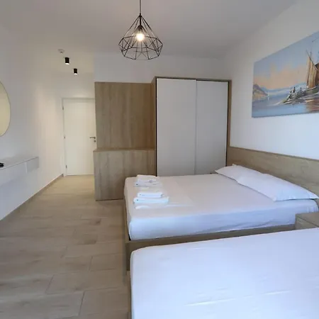 Alvi 3* Sarandë