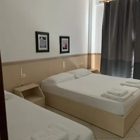 Hotel Alvi 3*