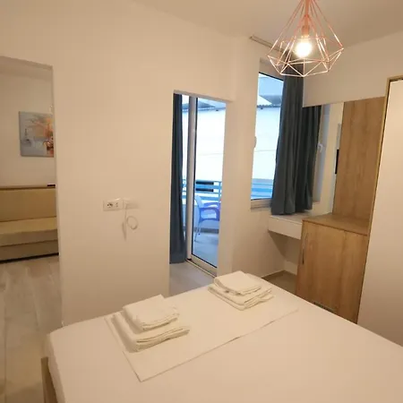 Hotel Alvi 3*