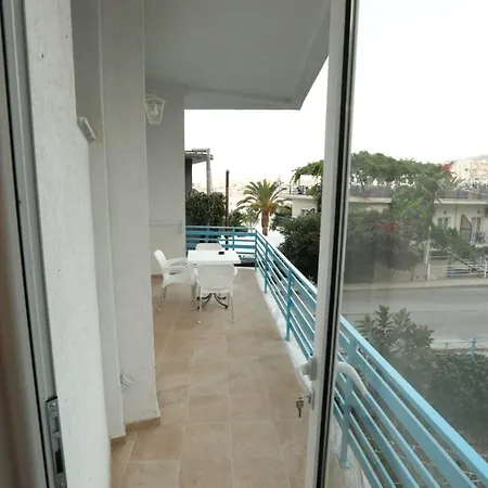 Alvi Hotel 3*
