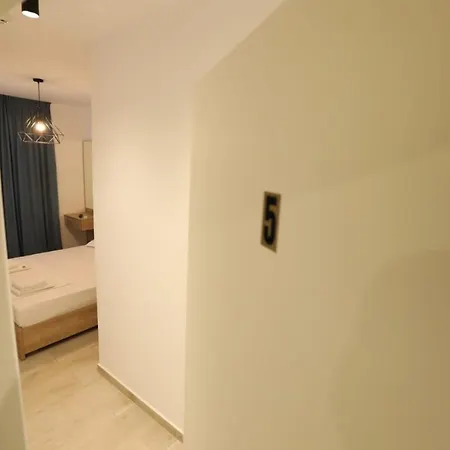 Hotel Alvi